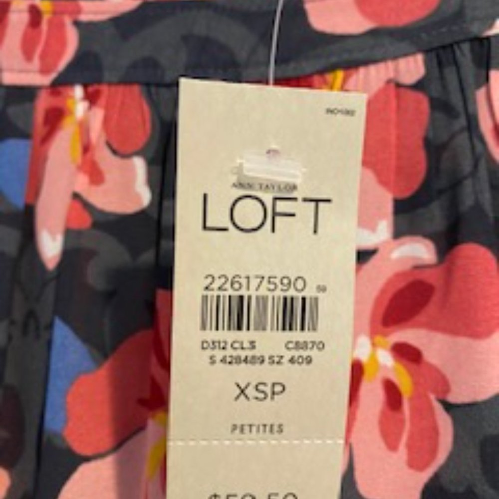 Ann Taylor LOFT XS Petite blouse - Picture 2 of 6